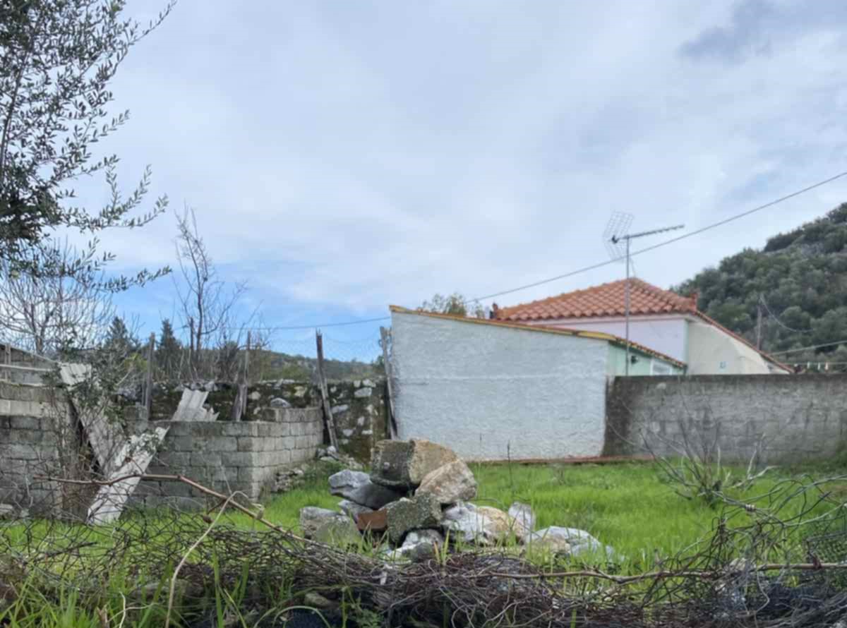 Οικόπεδο 205τ.μ περιοχή Λέσβος €45,000